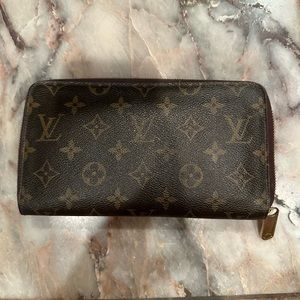 Louis Vuitton wallet